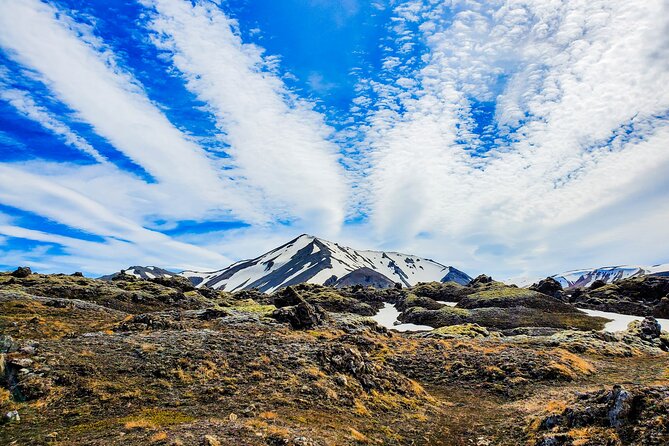 Landmannalaugar, Hekla, Sigoldugljufur 4x4 tour with Hiking - Ljótipollur maar lake: the 30-minute turquoise crater stop