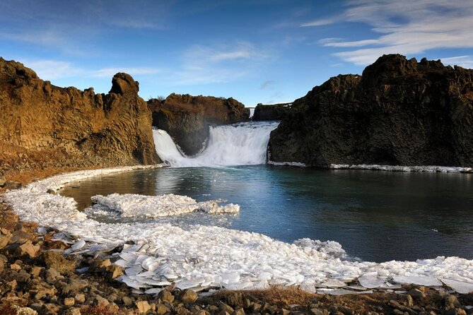 Landmannalaugar Hike & the Valley of Tears from RVK & Selfoss - The hike: rhyolite colors, thermal rivers, and steep moments