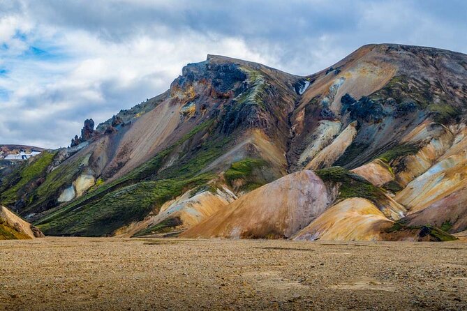 Landmannalaugar Hiking, Haifoss Waterfall and Hot Springs Tour - Rough roads and the importance of a skilled driver
