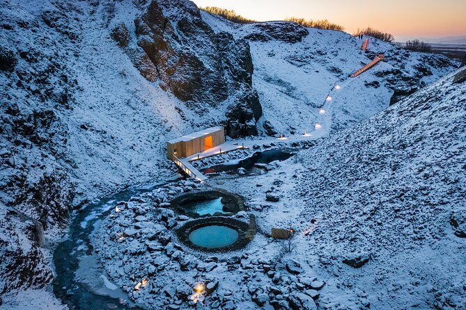 Lava Waterfalls, Sagas & Unique Canyon Baths - Small Group Tour - Deildargil Canyon and Langifoss by 4WD