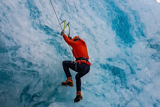 Micro group - Ice climbing at Sólheimajökull - Weather and Rescheduling: The One Thing That Can Change Your Plan
