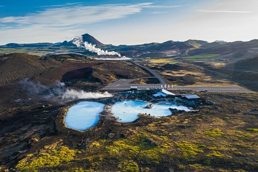 Mývatn: Myvatn Nature Baths Admission Ticket - Pools, Steam Holes, and the 2,500-Meter Geothermal Water