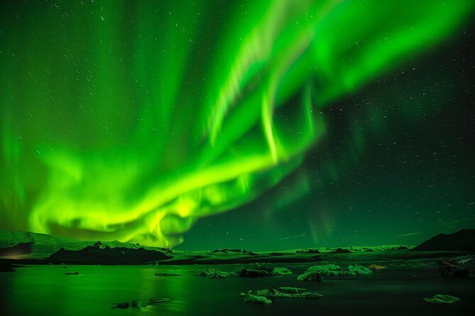 Northern Lights 3 Hours Private tour - From Reykjavik to Dark Skies: How the Night Typically Plays Out