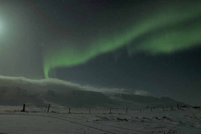Northern Lights 4x4 Jeep/van Tour from Akureyri - Price and Value: What $259.03 Is Paying For
