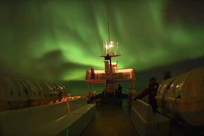 Northern Lights Cruise from Downtown Reykjavik - Onboard comfort: Wi-Fi, toilets, and the café for warm breaks