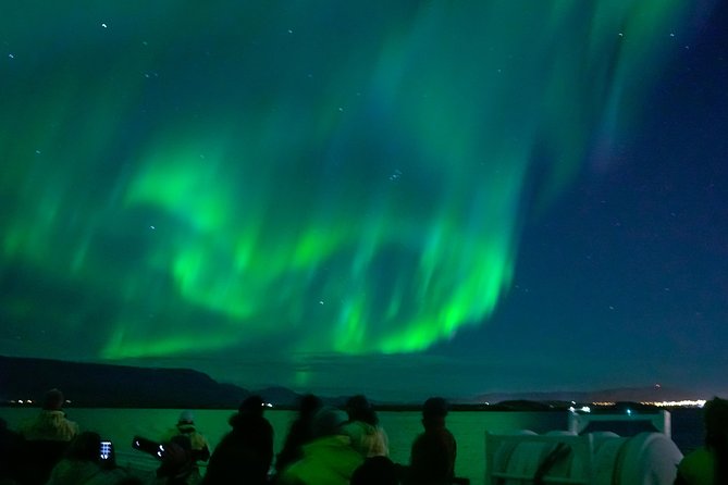 Northern Lights Cruise from Reykjavik Including Photos - Photos and WiFi: what you get, plus how to help your camera