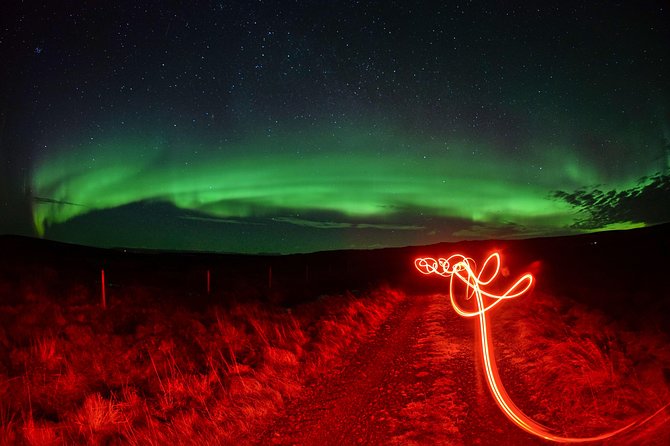 Northern lights hunting with plan G - 9:00 pm in Reykjavik, then out to Reykjanes Peninsula