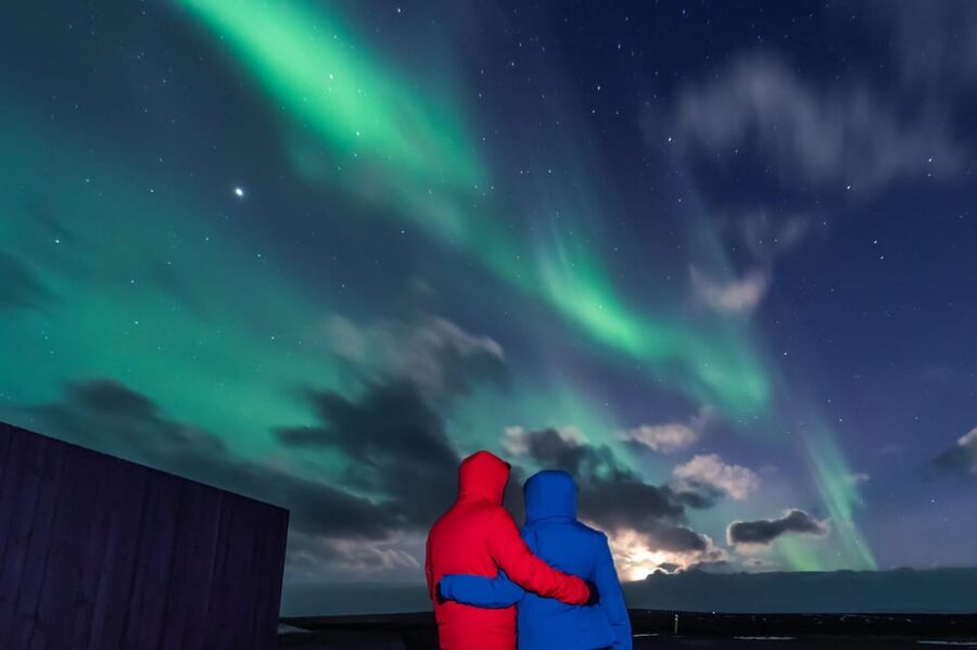 Northern Lights in Mini Bus, Photos, Hot Cocoa and Pastries - Things to Keep in Mind Before You Commit