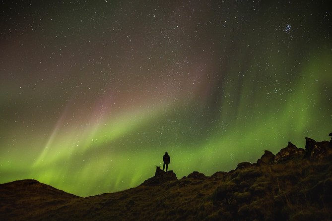 Northern Lights Night Tour from Reykjavik - The 3-5 Hour Night Plan: Comfortable Travel, Then Cold Patience