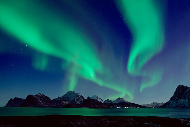 Northern Lights Private Tour-Epic Adventure - Where the Guide Goes: Forecast-Driven Decisions Before 18:00