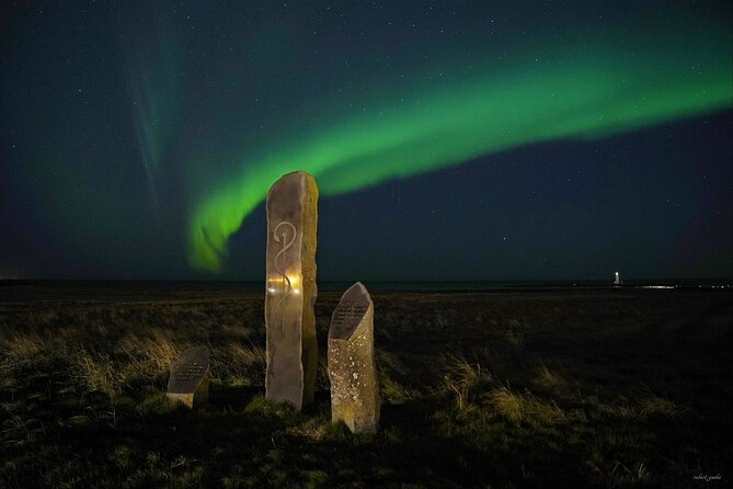 Northern Lights Small-Group Tour with Hot Chocolate & Photos - Photos and When You’ll Actually Get Them