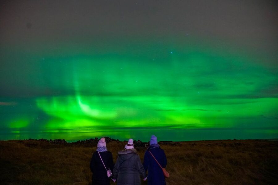 Northern Lights Tour From Reykjavik with Photography - Group size, cancellations, and the reality of aurora hunting
