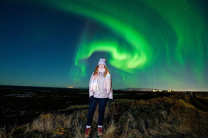 Northern Lights Tour with Photos, Snacks, Warm Snowsuits, Chairs - Pickup, timing, and the Reykjavík bus-stop reality