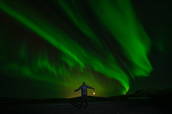 Northern Lights Tour with Photos, Snacks, Warm Snowsuits, Chairs - If the aurora doesn’t show, the tour keeps trying