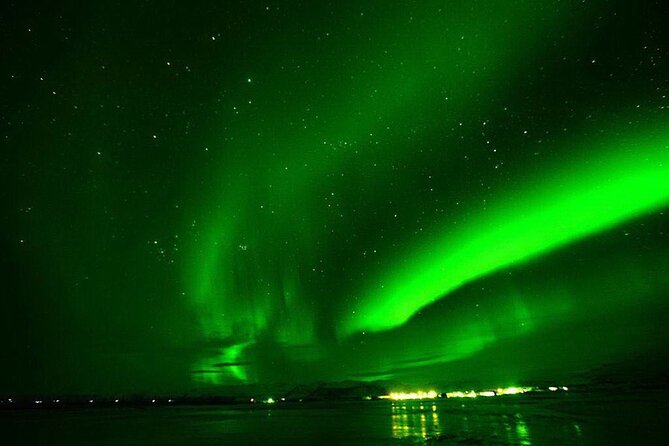 Northern Lights Yacht Cruise in Reykjavik - Northern Lights Expectations: How This Cruise Handles the Reality of Winter