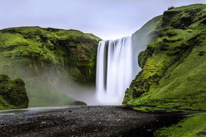 Personalized Road Trip Plan - Secret spots and less-traveled stops that make photos feel real