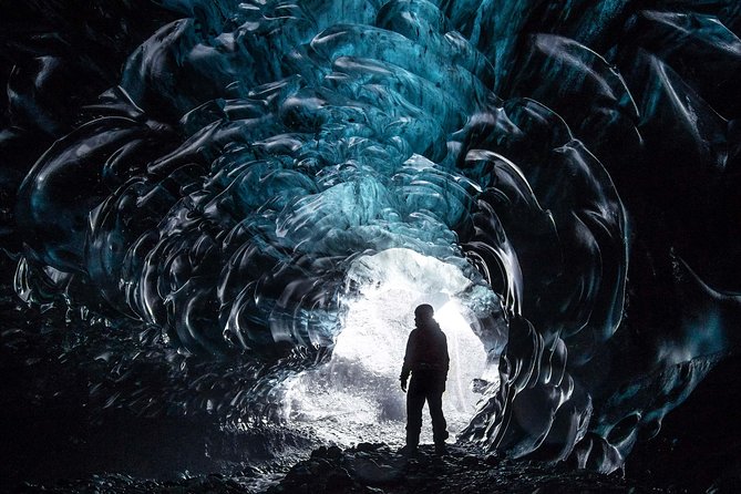 Private 2-Day Glacier Lagoon, Ice Cave and Northern Lights - Diamond Beach at Fellsfjara, Plus Eldhraun Lava Fields on the Way Back