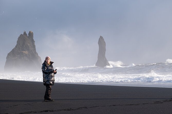 Private 3 days Tour and Northen Lights Experience with Photography with Luke - Day 1 on Reykjanes: Bridge Between Continents to Hafnaberg