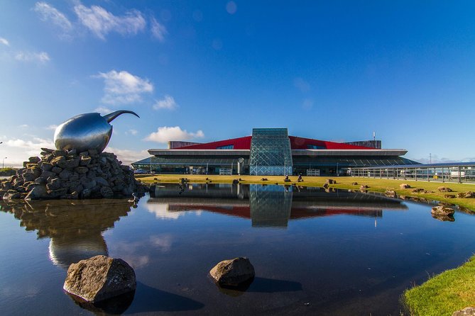 Private Airport - Blue Lagoon - Reykjavík - Private KEF to Blue Lagoon transfer, with your schedule driving