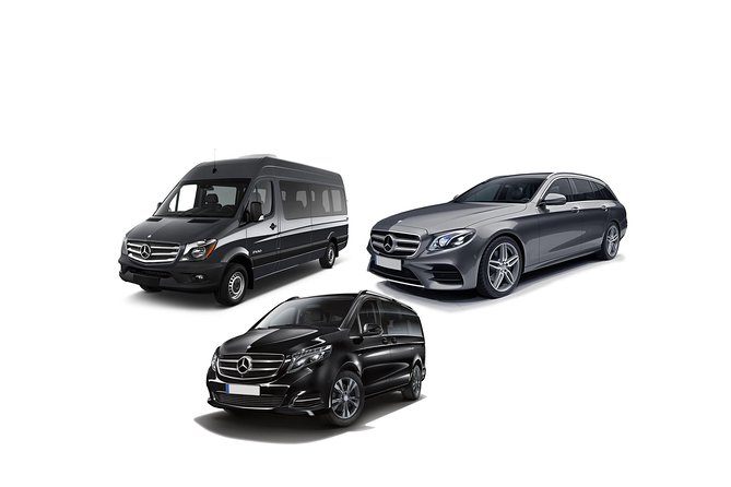 Private Airport Transfer between KEF Airport & Reykjavik - KEF to Reykjavik, without the crowded-bus headache