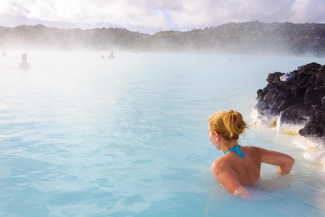 Private Airport Transfer with Blue Lagoon - Admission included - How the one-way transfer works on arrival vs departure