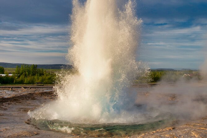 Private Bespoke Golden Circle Tour - Stop 2: Geysir area, Strokkur timing, and why it still feels powerful