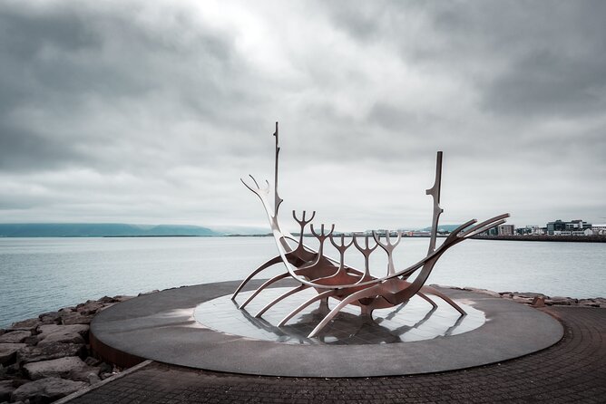 Private Combo Reykjavik Walk and Folklore Tour - Hallgrímstirkja: closing the loop with stories at the tallest landmark