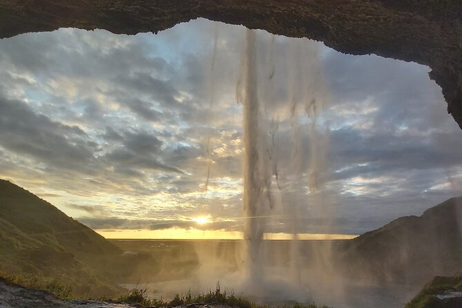Private Day Tour: Explore Iceland’s South Coast & Glacier Hike - How Long It Takes, and How to Feel Comfortable During the 10 Hours