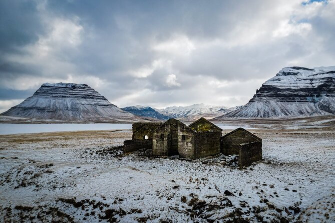 Private day tour in Snaefellsnes Peninsula - Kirkjufell Mountain: the Church mountain and the nearby waterfall