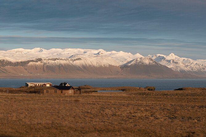 Private Exploration of The Snæfellsnes Peninsula - Arnarstapi cliffs and Bárður Snæfellsás at the shoreline