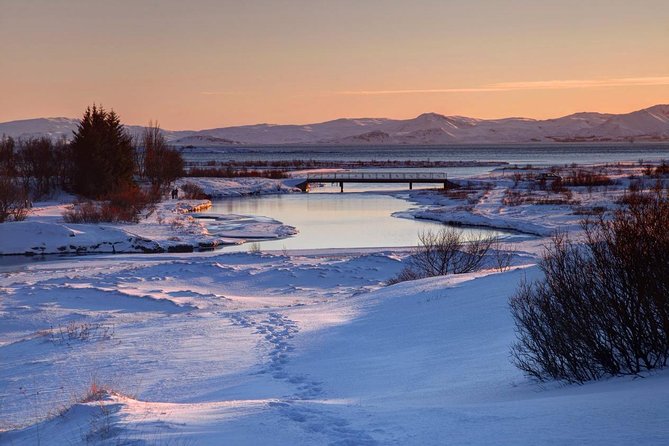 Private Golden Circle Classic Tour from Reykjavik - Geysir and Strokkur: 40 minutes with hot sulphur springs