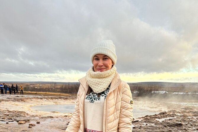 Private Golden Circle tour in a premium class car. - Bruarfoss and the walk for blue water (ticket included)