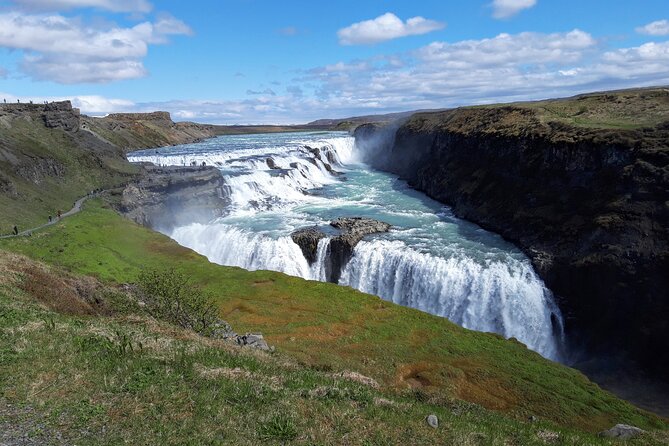 Private Golden Circle Tour with Airport Pick up - Who should book this Golden Circle private tour with airport pick-up?
