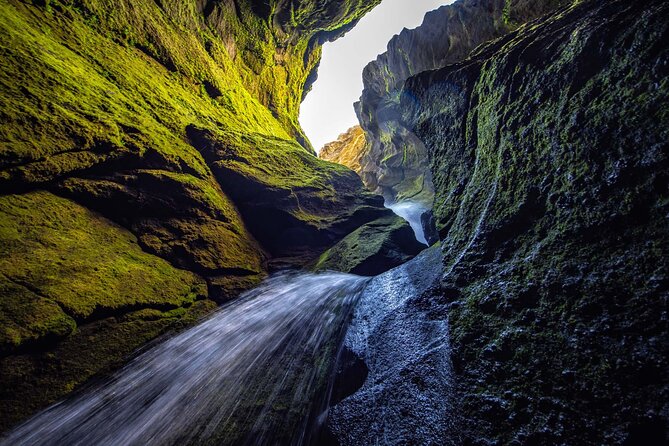 Private Hire Adventure Guide & Vehicle - How the private guide actually builds your Iceland day