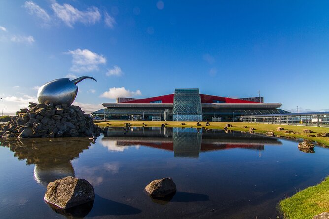 Private Keflavik Airport/Reykjavik Harbour Transfers - The one thing to weigh: occasional cancellation and no-show risk
