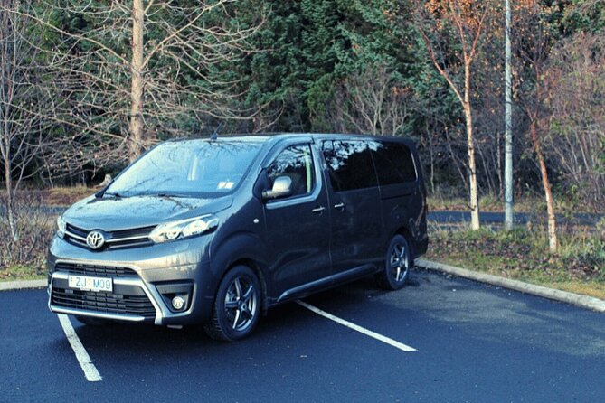 Private Keflavik Airport Transfer (Round trip) - Price and value: what $380.95 really buys