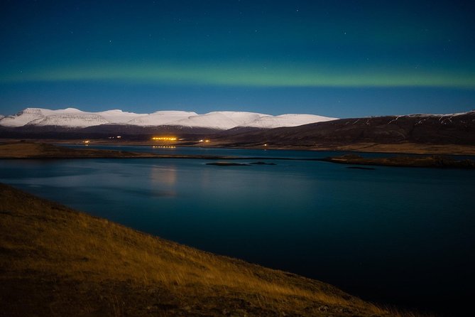 Private Northern lights with photographs - The Guide’s Aurora Odds: More Honest Than Magical