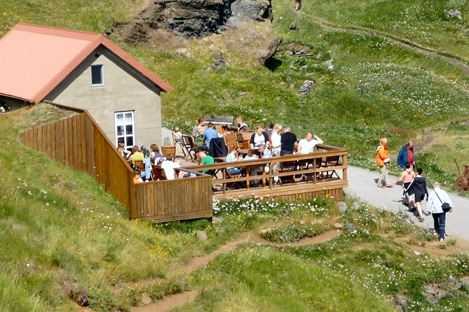 Private Snæfellsnes National Park - Hellnar Primus Kaffi: warm coffee and a sensible break from the wind