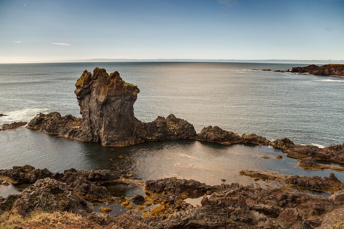 Private Snæfellsnes Peninsula day tour with 6+ Attractions - Djúpalónssandur’s Black Lava Beach, Shipwreck Echoes, and Strength-Test Stones