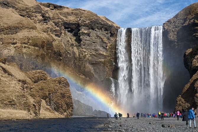 Private South Coast Tour: A Journey to Iceland’s Stunning Shore - The Skógafoss approach, plus optional museum and Kvernufoss time