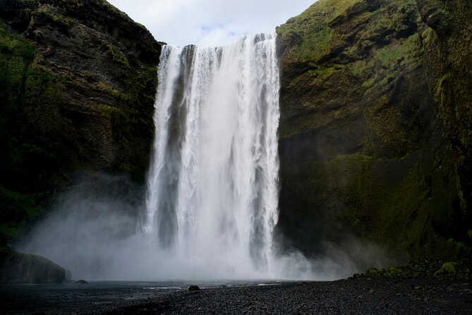 Private South Coast tour in Iceland - The “secret waterfall” factor that adds surprise