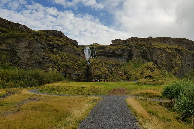 Private Superjeep Full-Day South Coast and Eyjafjallajokull Volcano Sights - Skógafoss: the big power stop in the middle of your day