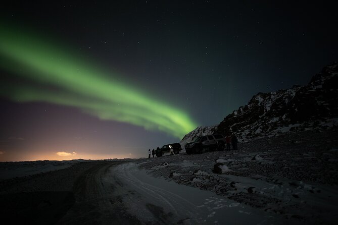 Private tour / Aurora Hunt - Northern Lights Super Jeep Tour - Value and price: $2,065.81 per group can make sense