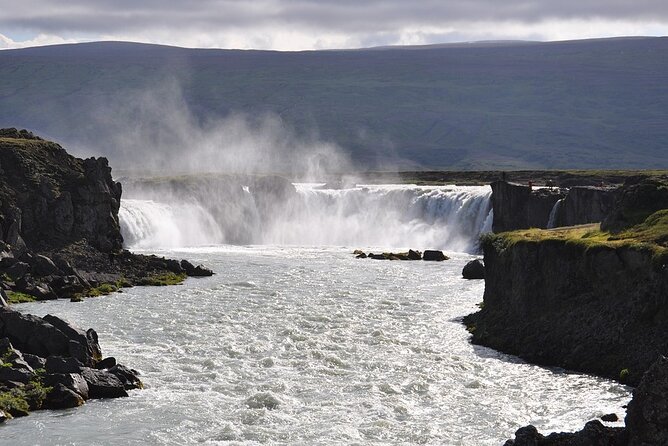 Private Tour from Akureyri of Goðafoss Waterfall of the Gods - Photo Stops on the Return: Small Breaks, Big Payoff