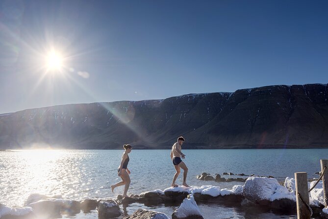 Private Tour to Golden Circle and Hvammsvík Hot Spring - Friðheimar Tomato Greenhouses, Geothermal Farming Plus a Meal You Will Actually Remember