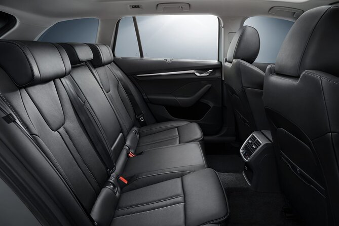 Private Transfer from Reykjavik to Reykjavik Airport KEF by Sedan - Pickup at Your Hotel: The Part That Actually Reduces Stress