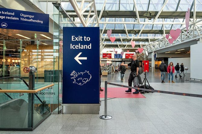 Private Transfer from/to Keflavik Airport (KEF) - Luggage Rules and Vehicle Capacity for Up to Seven