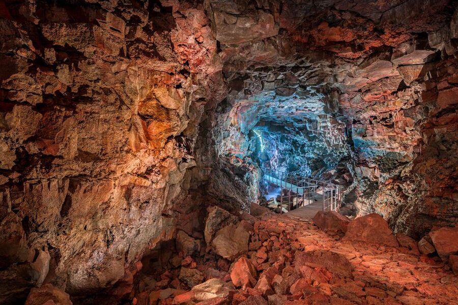 Raufarhólshellir Lava Tunnel: Underground Expedition - Ice Features in Winter: A Different Kind of Wow