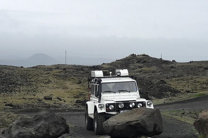 Reykjanes peninsula- Geopark and much more. Private tour - Reykjanesbær for coffee and multicultural everyday Iceland