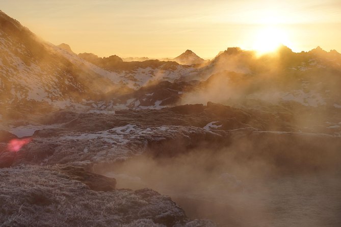 Reykjanes secret G spots - raw edition - How Damian (and Premmi) keep the day moving in real weather
